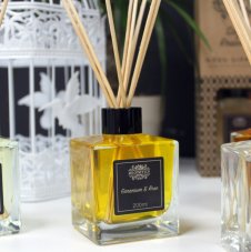 200ml Pelargónia & Ruža Esenciálny Olej Difuzér