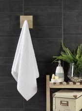 Hotelový ručník 50x100cm froté 550g bílý