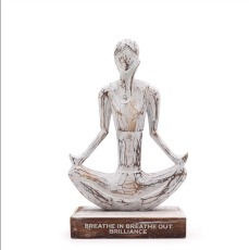Dřevěná Jóga Lady - Jednoduchá Póza - Hluboce se nadechni, vydechni a zazář