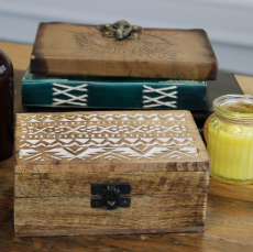 Dřevěná Krabička - Bílá Vymývaná - Slovanský Vzor - Velká